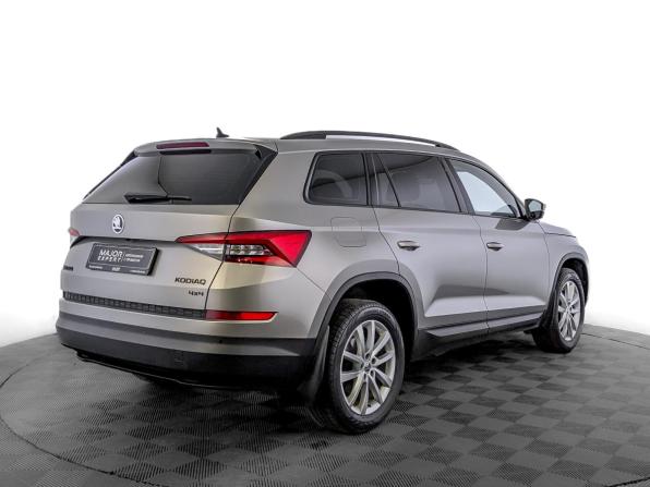 Skoda Kodiaq I с пробегом 2018 года, цена 1 790 000 рублей, 203351 км, внедорожник, Автокод Объявления