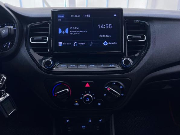 Hyundai Solaris II Рестайлинг с пробегом 2021 года, цена 1 699 000 рублей, 54345 км, седан, Автокод Объявления
