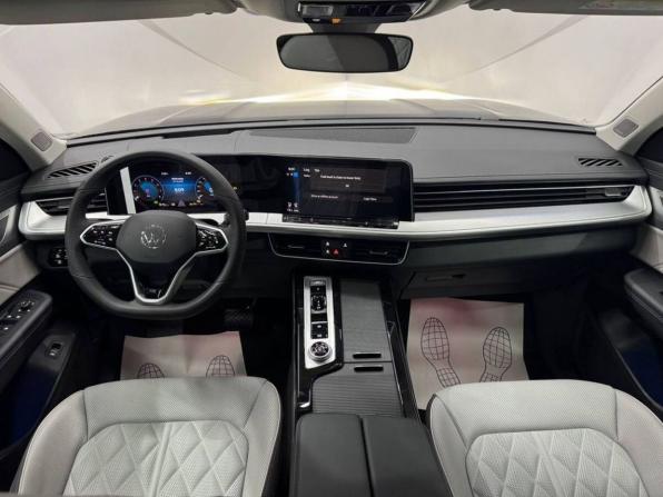 Новый Volkswagen Tavendor I 2026 года, цена 5 649 000 рублей, внедорожник, Автокод Объявления