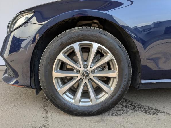 Mercedes-Benz E-Класс V (W213 S213 C238) с пробегом 2018 года, цена 2 990 000 рублей, 87976 км, седан, Автокод Объявления