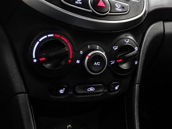 Hyundai Solaris I с пробегом 2012 года, цена 1 049 000 рублей, 89527 км, седан, Автокод Объявления