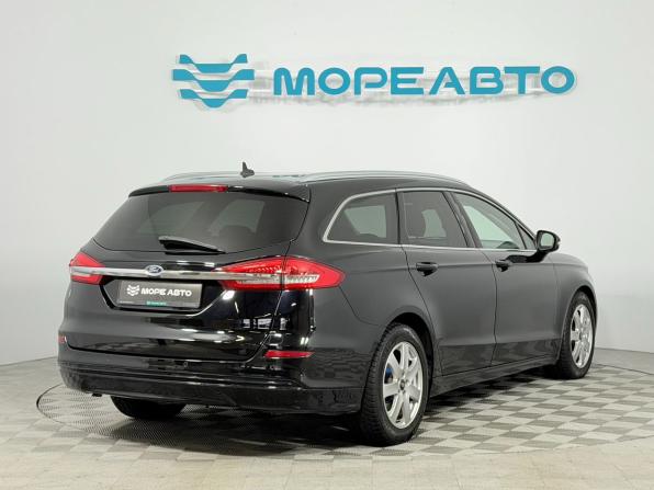 Ford Mondeo V с пробегом 2018 года, цена 1 615 000 рублей, 93849 км, универсал, Автокод Объявления