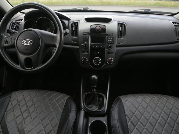 Kia Cerato II с пробегом 2010 года, цена 550 000 рублей, 223000 км, седан, Автокод Объявления
