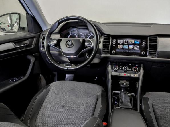 Skoda Kodiaq I с пробегом 2021 года, цена 2 695 000 рублей, 119382 км, внедорожник, Автокод Объявления