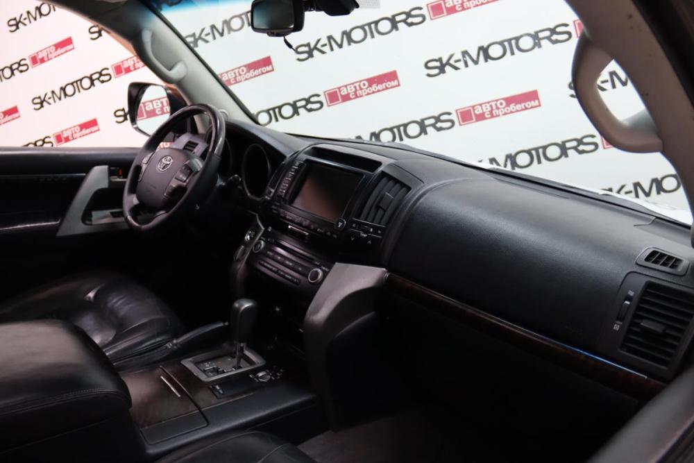 Toyota Land Cruiser 200 Series Сургут  - изображение 9