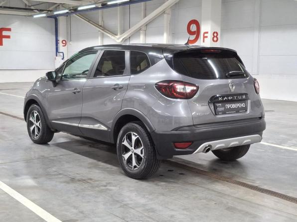 Renault Kaptur I с пробегом 2018 года, цена 1 305 000 рублей, 158841 км, внедорожник, Автокод Объявления