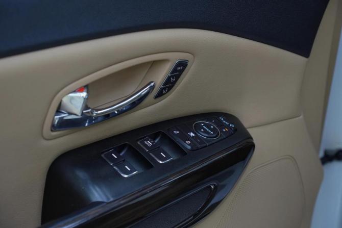 Kia Carnival III с пробегом 2018 года, цена 1 589 000 рублей, 89368 км, минивэн, Автокод Объявления