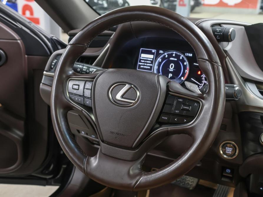 Lexus ES VII Москва  - изображение 16