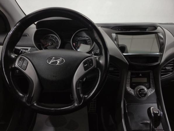 Hyundai Elantra V (MD) с пробегом 2012 года, цена 970 000 рублей, 208518 км, седан, Автокод Объявления