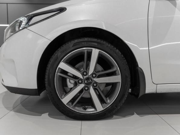 Kia Cerato III Рестайлинг (Classic) с пробегом 2018 года, цена 1 230 000 рублей, 210567 км, седан, Автокод Объявления