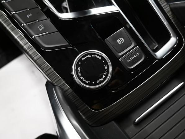 Geely Atlas Pro с пробегом 2022 года, цена 1 945 000 рублей, 80978 км, внедорожник, Автокод Объявления