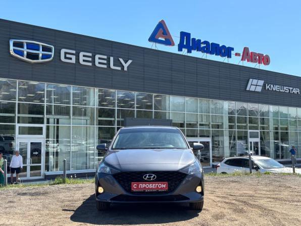Hyundai Solaris II Рестайлинг с пробегом 2021 года, цена 1 812 000 рублей, 71150 км, седан, Автокод Объявления