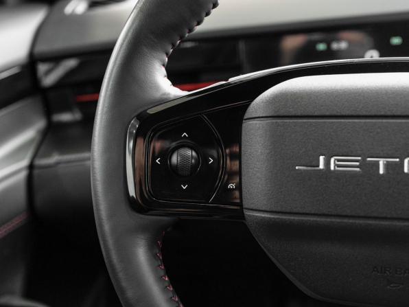 JETOUR DASHING I с пробегом 2024 года, цена 1 795 000 рублей, 37092 км, внедорожник, Автокод Объявления