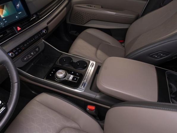 Kia Carnival IV Рестайлинг с пробегом 2023 года, цена 5 200 000 рублей, 59611 км, минивэн, Автокод Объявления