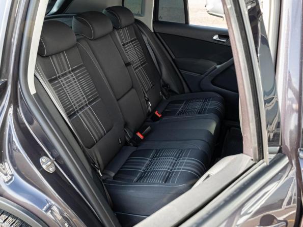 Volkswagen Tiguan I Рестайлинг с пробегом 2015 года, цена 1 260 000 рублей, 214377 км, внедорожник, Автокод Объявления