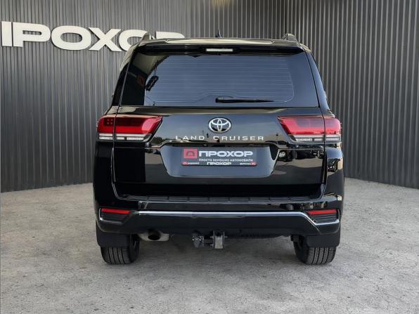 Toyota Land Cruiser 300 Series с пробегом 2021 года, цена 10 987 000 рублей, 64929 км, внедорожник, Автокод Объявления