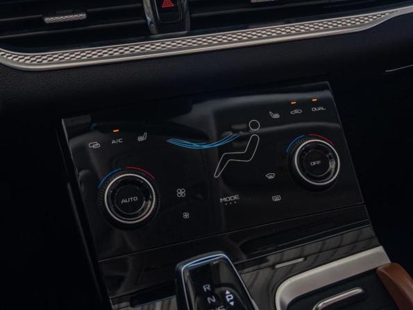 FAW Bestune B70 I с пробегом 2023 года, цена 1 850 000 рублей, 40328 км, лифтбек, Автокод Объявления