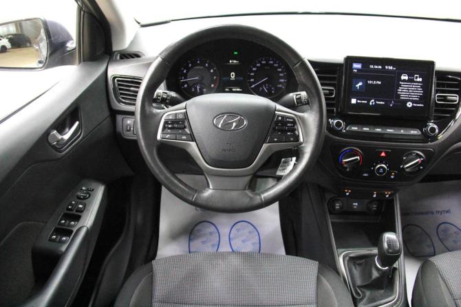 Hyundai Solaris II Рестайлинг с пробегом 2021 года, цена 1 493 000 рублей, 103185 км, седан, Автокод Объявления