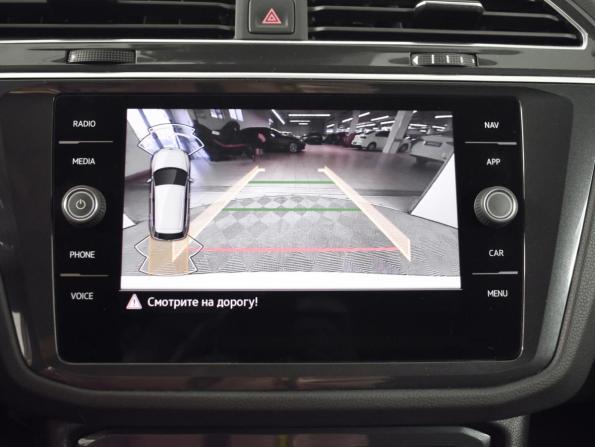 Volkswagen Tiguan II Рестайлинг с пробегом 2021 года, цена 2 498 900 рублей, 113530 км, внедорожник, Автокод Объявления