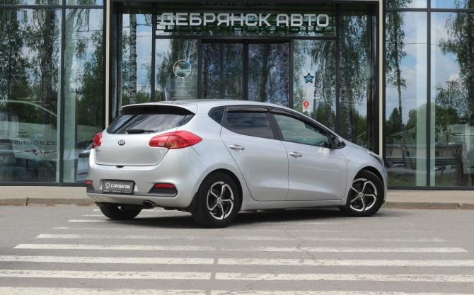 Kia Ceed II с пробегом 2013 года, цена 920 000 рублей, 146980 км, хэтчбек, Автокод Объявления