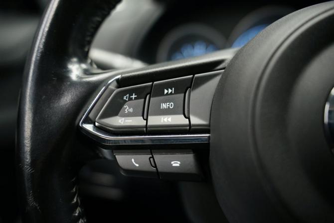Mazda CX-5 II с пробегом 2018 года, цена 2 599 000 рублей, 120000 км, внедорожник, Автокод Объявления