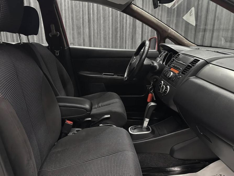 Nissan Tiida I Рестайлинг Красноярск  - изображение 11