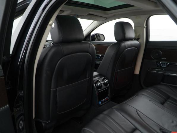 Jaguar XJ IV (X351) с пробегом 2014 года, цена 2 496 900 рублей, 116868 км, седан, Автокод Объявления