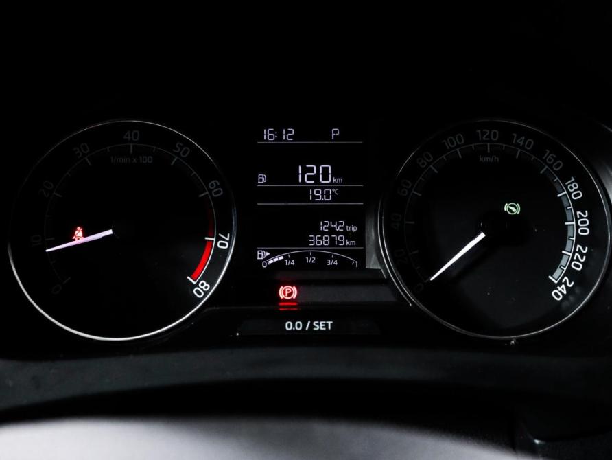 Skoda Rapid I Москва  - изображение 11