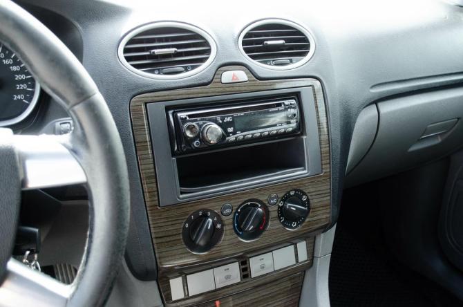Ford Focus II Рестайлинг с пробегом 2009 года, цена 427 000 рублей, 307000 км, седан, Автокод Объявления