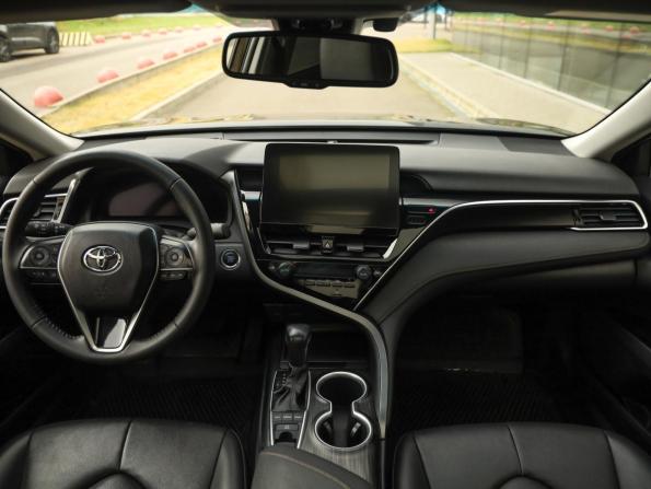 Toyota Camry VIII (XV70) Рестайлинг с пробегом 2023 года, цена 3 199 000 рублей, 87503 км, седан, Автокод Объявления