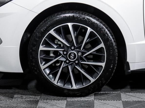 Hyundai Sonata VIII (DN8) с пробегом 2021 года, цена 2 990 000 рублей, 42337 км, седан, Автокод Объявления