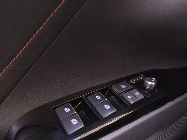 Toyota Camry VIII (XV70) с пробегом 2020 года, цена 2 700 000 рублей, 124500 км, седан, Автокод Объявления