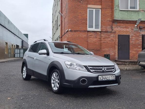 Dongfeng H30 Cross с пробегом 2016 года, цена 399 000 рублей, 182632 км, хэтчбек, Автокод Объявления