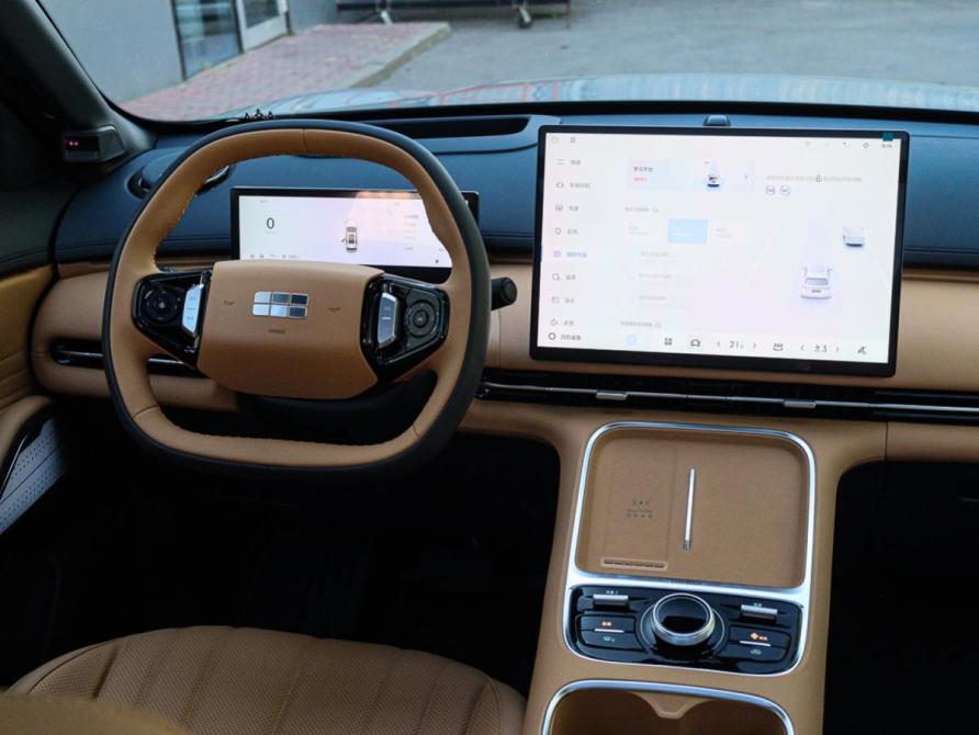 Geely Galaxy Starship 7 Москва  - изображение 11