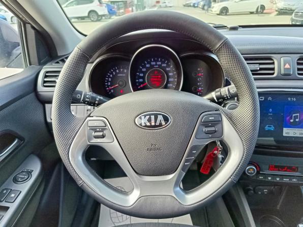 Kia Rio III Рестайлинг с пробегом 2016 года, цена 969 995 рублей, 186972 км, седан, Автокод Объявления