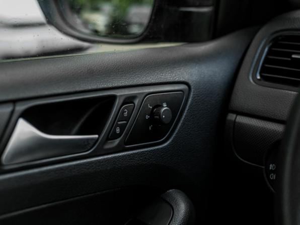 Volkswagen Jetta VI с пробегом 2013 года, цена 720 000 рублей, 217738 км, седан, Автокод Объявления