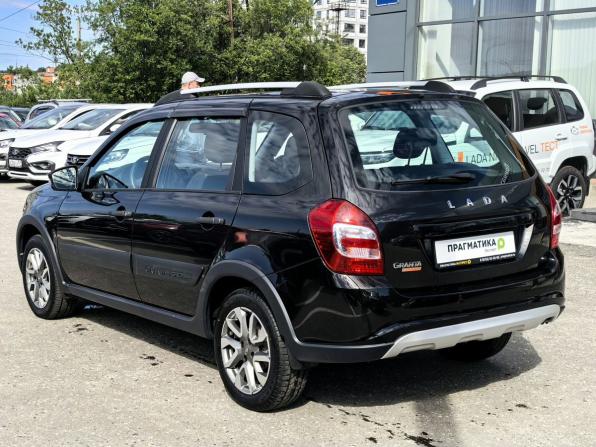 Lada (ВАЗ) Granta I Рестайлинг с пробегом 2023 года, цена 889 000 рублей, 42333 км, универсал, Автокод Объявления