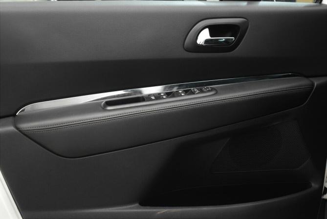 Peugeot 3008 I Рестайлинг с пробегом 2014 года, цена 1 040 000 рублей, 193361 км, внедорожник, Автокод Объявления