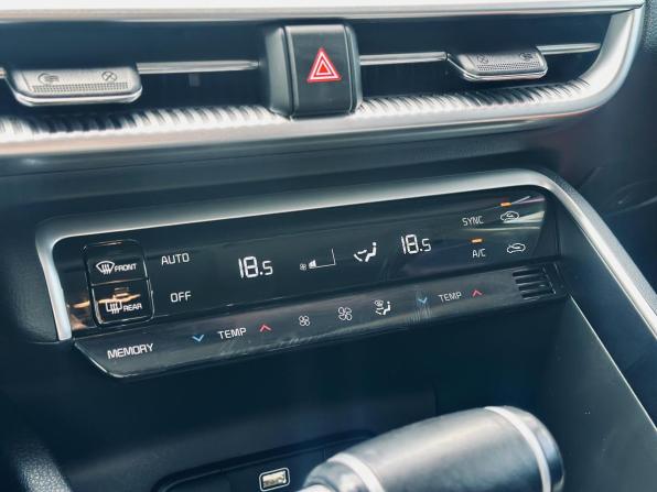 Kia K5 III с пробегом 2021 года, цена 2 240 000 рублей, 90977 км, седан, Автокод Объявления
