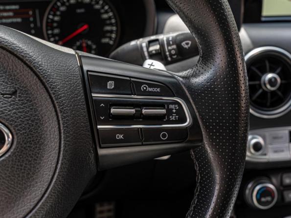 Kia Stinger I с пробегом 2018 года, цена 3 170 000 рублей, 97879 км, лифтбек, Автокод Объявления