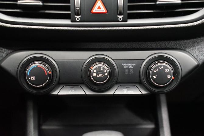 Kia Cerato IV Рестайлинг с пробегом 2021 года, цена 1 999 000 рублей, 69000 км, седан, Автокод Объявления