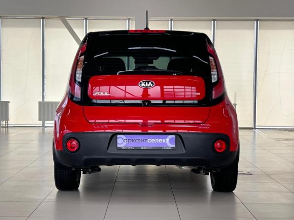 Kia Soul II Рестайлинг с пробегом 2018 года, цена 1 700 000 рублей, 78329 км, хэтчбек, Автокод Объявления