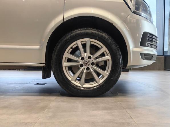 Volkswagen Caravelle T6 с пробегом 2016 года, цена 2 299 000 рублей, 133743 км, минивэн, Автокод Объявления