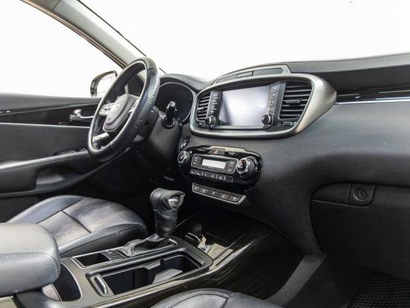 Kia Sorento III Prime Рестайлинг с пробегом 2018 года, цена 2 750 000 рублей, 81780 км, внедорожник, Автокод Объявления
