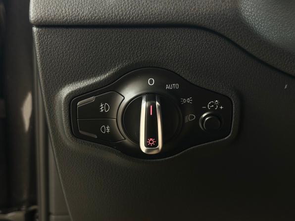 Audi Q5 I (8R) Рестайлинг с пробегом 2014 года, цена 1 680 000 рублей, 118196 км, внедорожник, Автокод Объявления