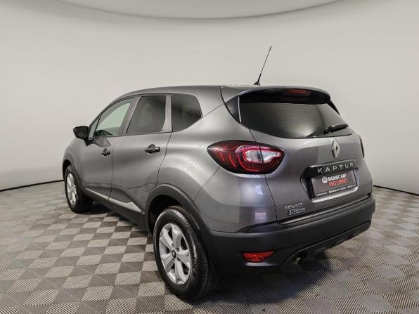 Renault Kaptur I с пробегом 2017 года, цена 1 239 000 рублей, 154871 км, внедорожник, Автокод Объявления