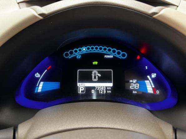 Nissan Leaf I (ZE0/AZE0) с пробегом 2011 года, цена 800 000 рублей, 73000 км, хэтчбек, Автокод Объявления
