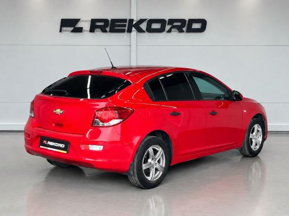 Chevrolet Cruze I Рестайлинг с пробегом 2013 года, цена 899 000 рублей, 127000 км, хэтчбек, Автокод Объявления
