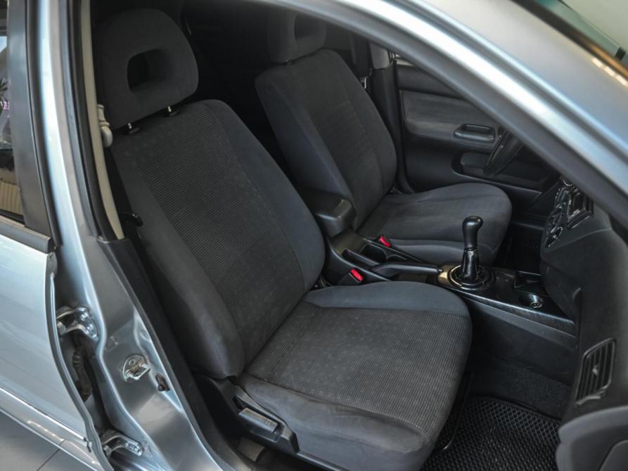 Mitsubishi Lancer IX Рестайлинг Челябинск  - изображение 24