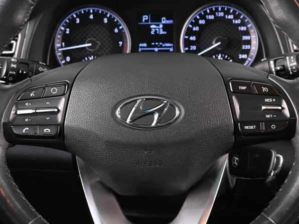 Hyundai Elantra VI (AD) Рестайлинг с пробегом 2020 года, цена 1 559 000 рублей, 133929 км, седан, Автокод Объявления